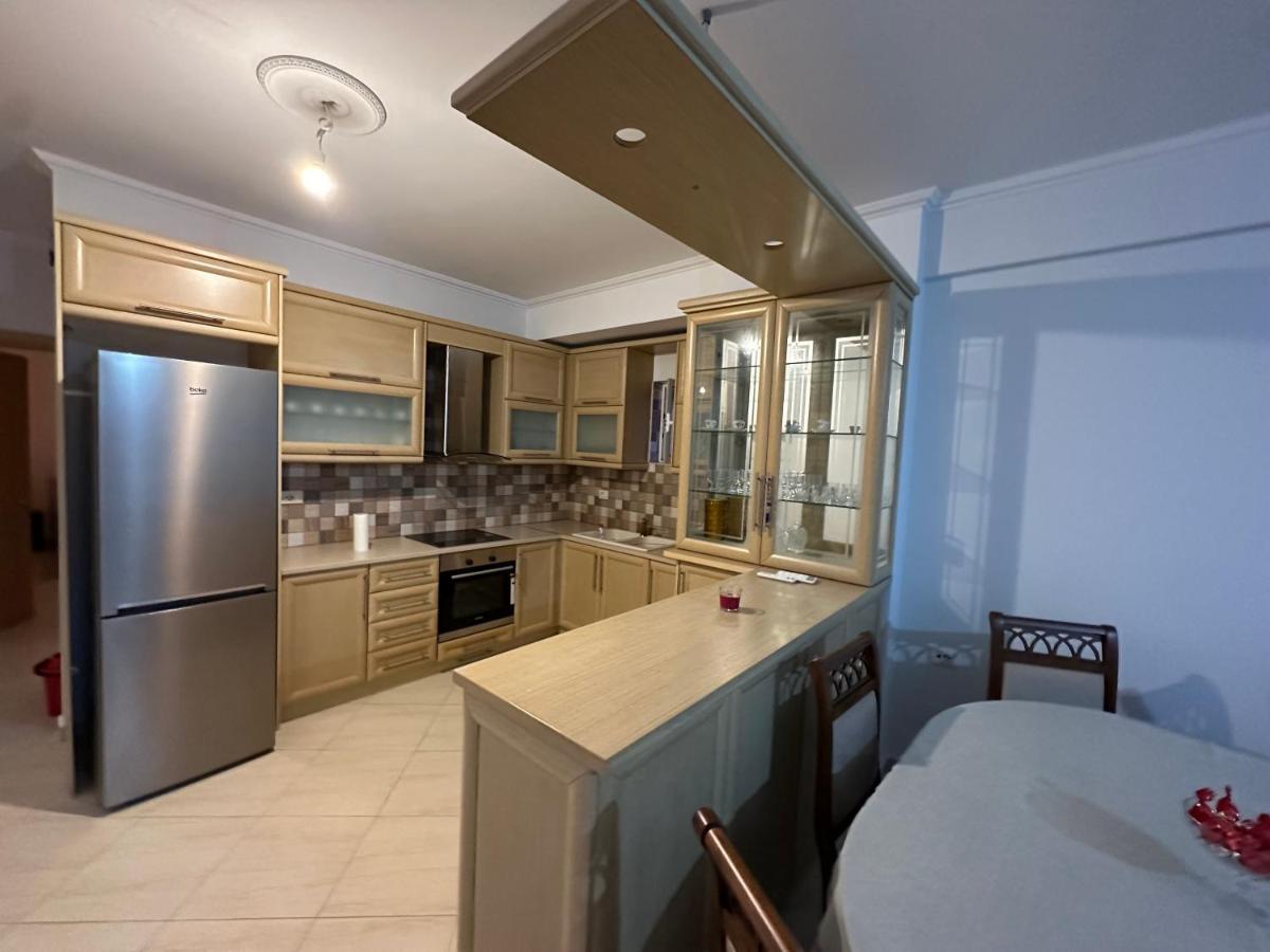 Апартаменти Ermis Apartament Саранда Екстер'єр фото